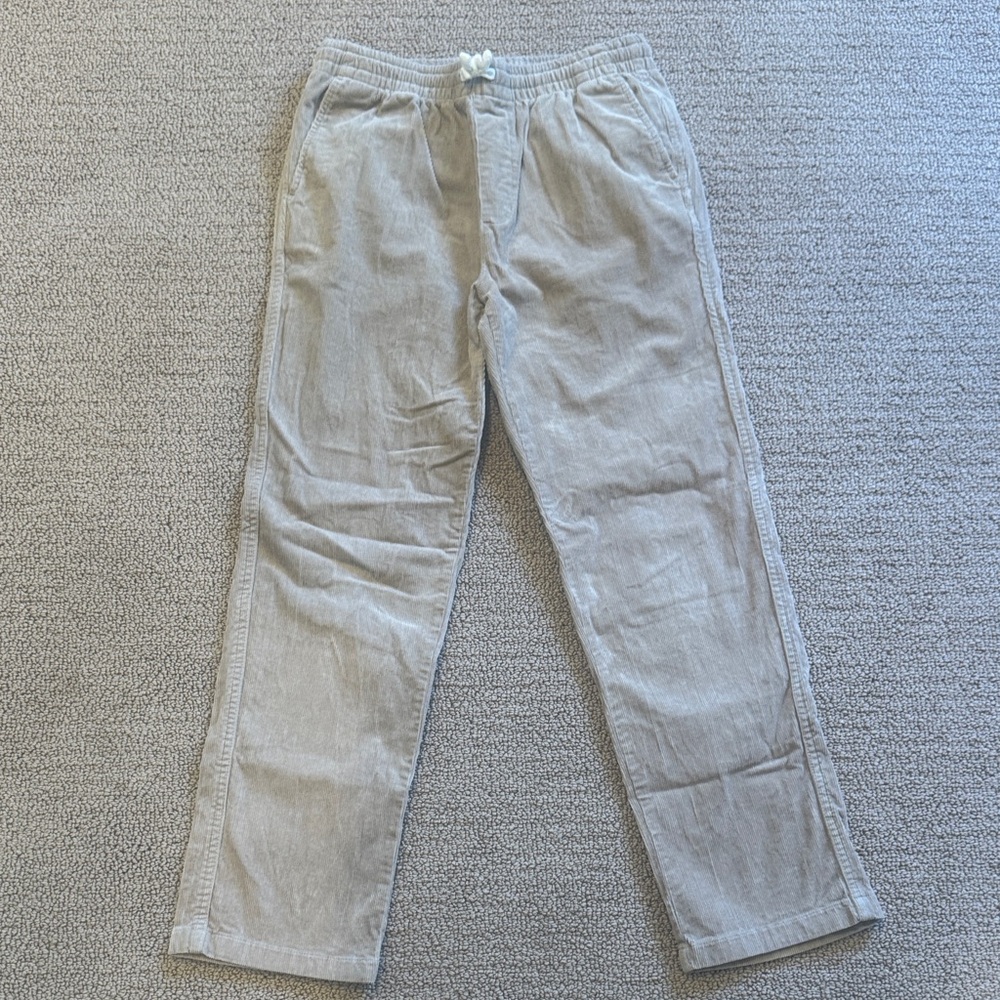 Vineyard Vine's boy corduroy pants